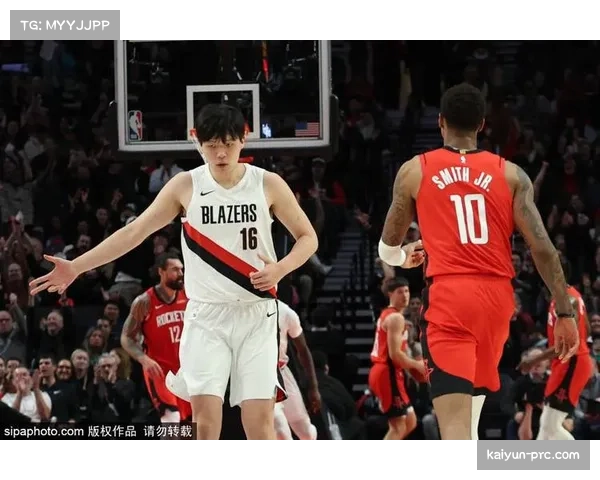 格兰特23分提供侧翼火力支援 开拓者锋线轮换深度充足